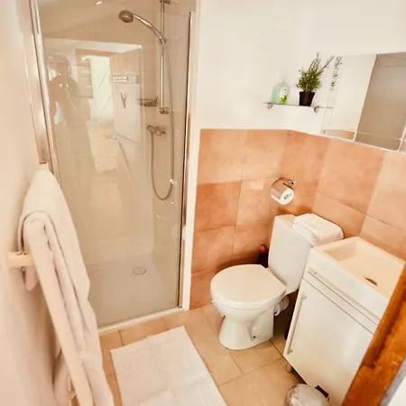 Les Coumayres Holiday home
