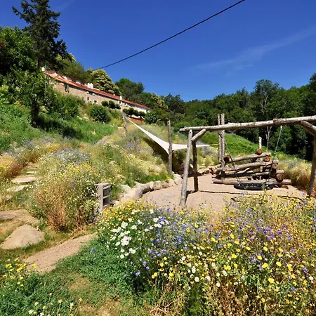 Les Coumayres Holiday home Riols