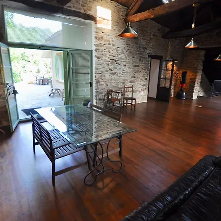 Les Coumayres Holiday home *