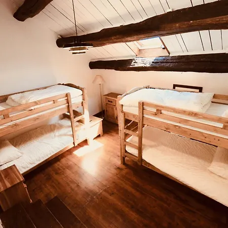 Les Coumayres Tatil Evi Riols